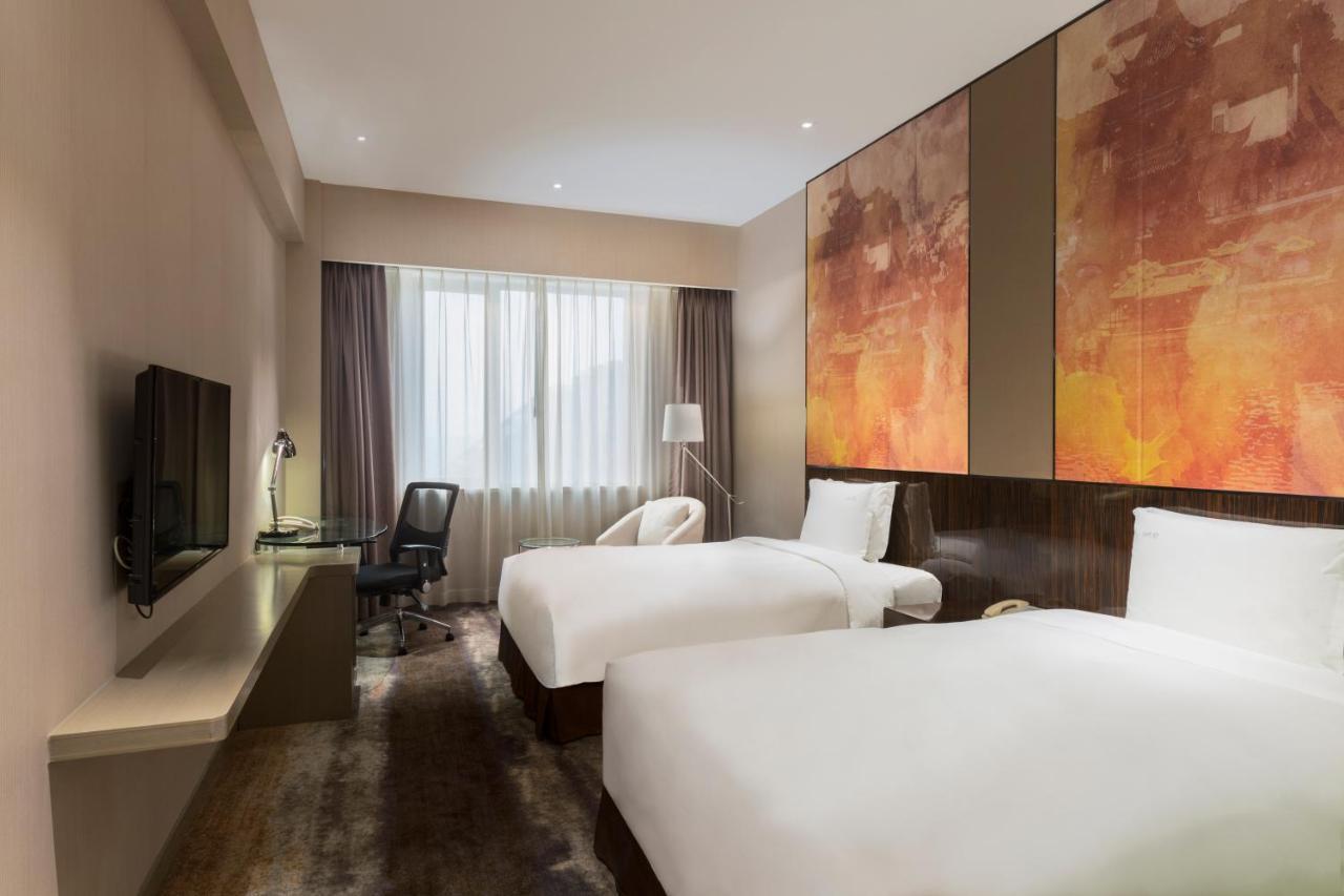 Holiday Inn Nanjing Aqua City, an IHG Hotel Bagian luar foto