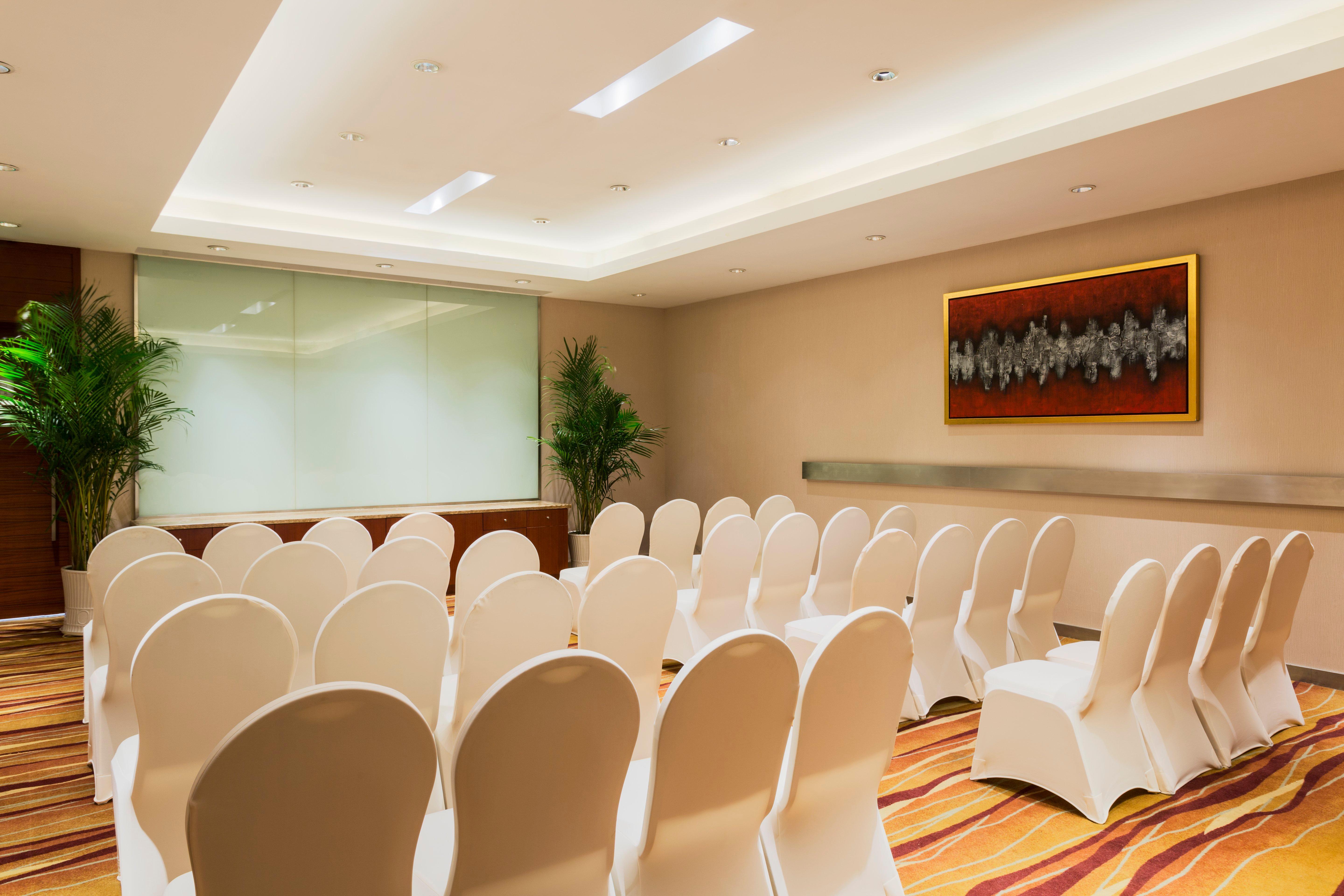 Holiday Inn Nanjing Aqua City, an IHG Hotel Bagian luar foto
