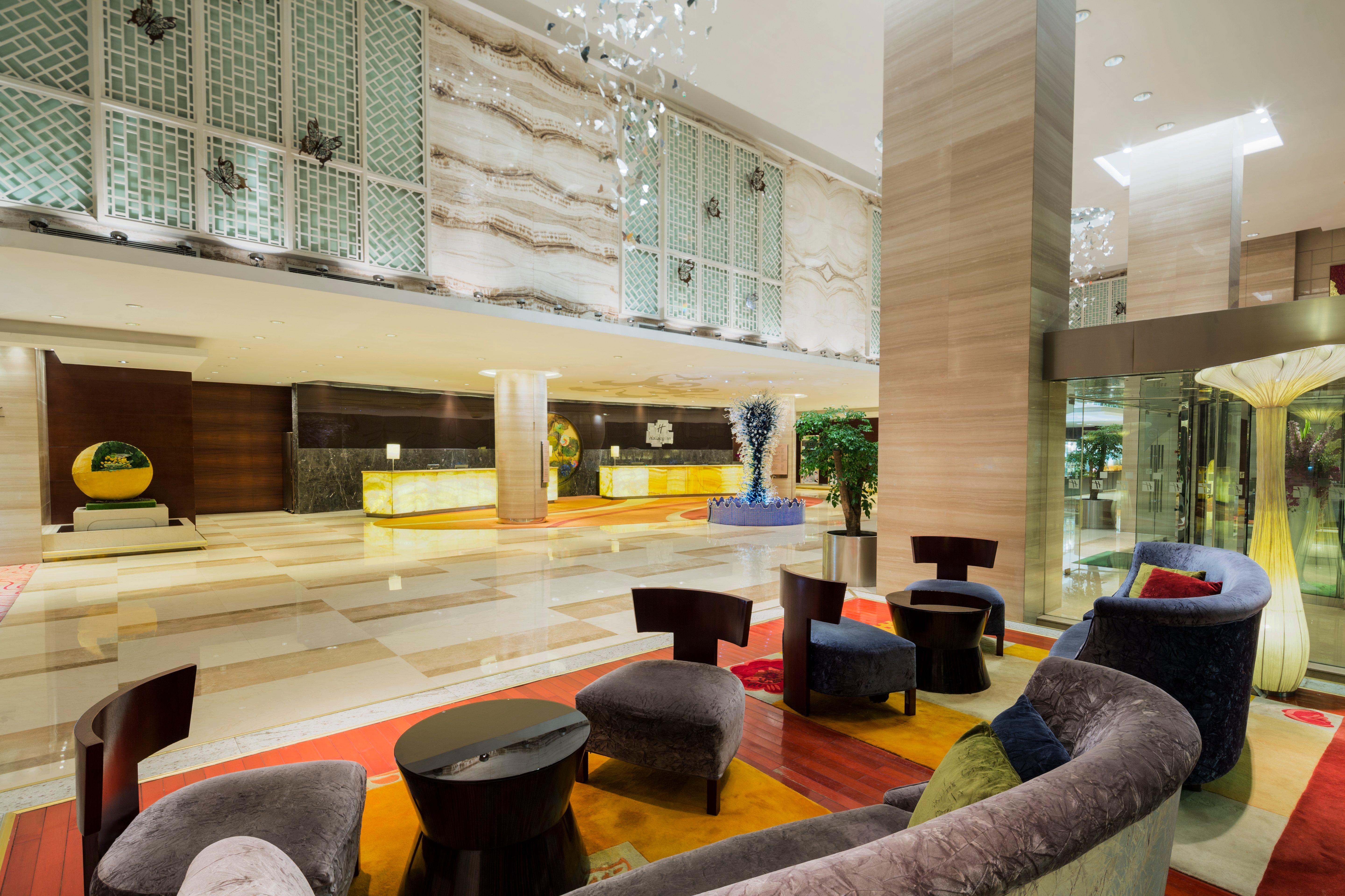 Holiday Inn Nanjing Aqua City, an IHG Hotel Bagian luar foto