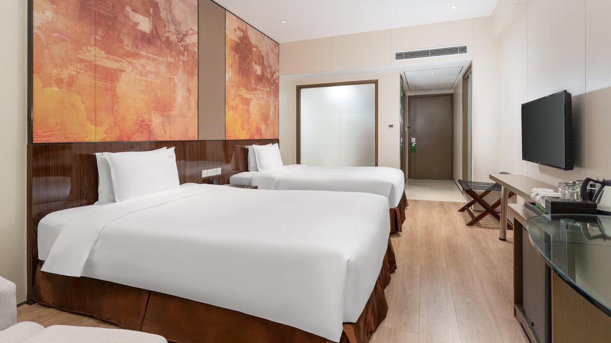 Holiday Inn Nanjing Aqua City, an IHG Hotel Bagian luar foto